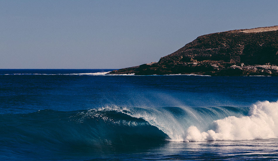 A different view of “hospitals”. This day we had our windows waxed by friendly locals.  Photo: <a href=\"https://www.benleephoto.com.au/home/\">Ben Lee</a>