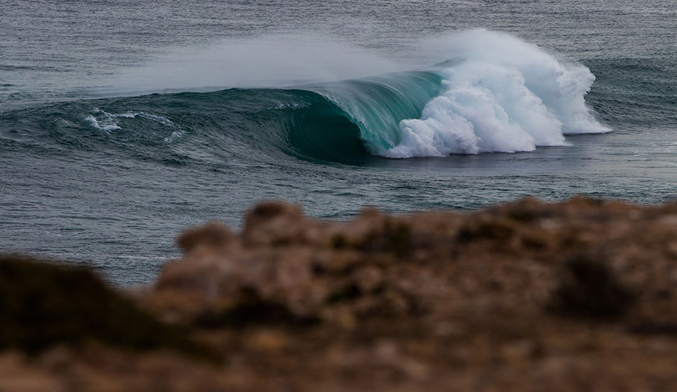 The new big wave spot in Australia.  Photo: <a href=\"https://www.benleephoto.com.au/home/\">Ben Lee</a>