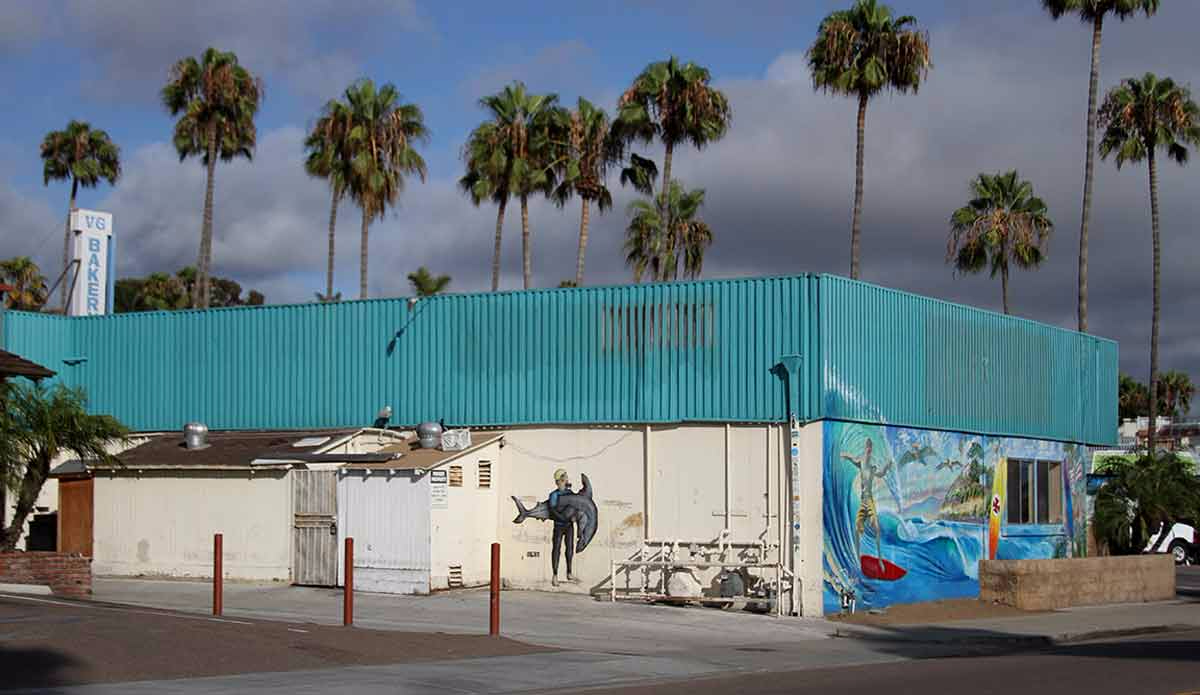 Art:<a href=\"https://instagram.com/bert_art/\" target=\"_blank\">BERT</a>