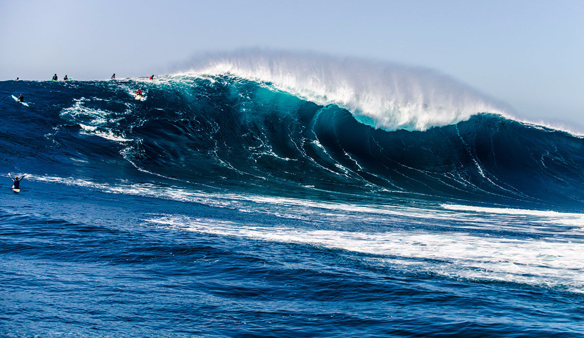 Outside sets poured through. Photo: <a href=\"https://www.driftwoodfoto.com/\">Ben Ginsberg</a>