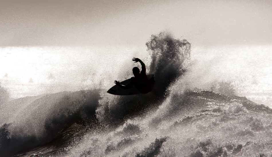 Parko was tearing at Bells, but it wasn\'t enough. Photo: <a href=\"https://www.andypotts.com.au\" target=\"_blank\">www.andypotts.com.au</a>
