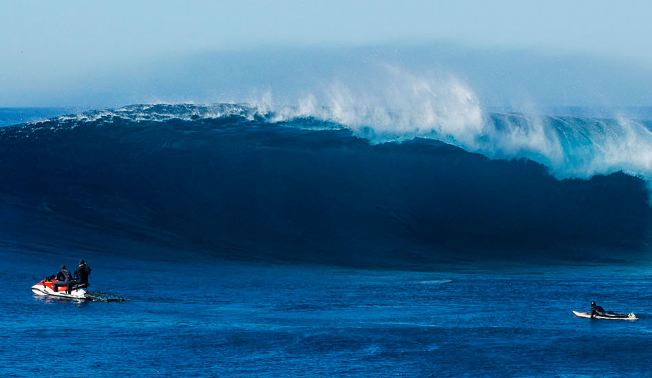 First day. The swell wasn\'t quite there yet, but we were the only boat out, plus one Jet ski. Sunny, glassy, amazing waves and a bunch of friends having a blast. What a memorable day. Photo: Claudia Boily from <a href=\"https://www.theinertia.com/surf/todos-explodos-a-mission-to-todos-santos/\" target=\"_blank\">Todos Explodos: A Mission to Todos Santos</a>