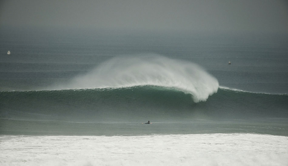 Massive peak of goodness that never ever comes to the South Bay. Photo: <a href=\"https://www.rickyjlesser.com/\" target=\"_blank\">Ricky Lesser</a> <a href=\"https://www.theinertia.com/surf/los-angeles-scores-epic-thanksgiving-swell/\" target=\"_blank\">Los Angeles Scores Epic Thanksgiving Swell</a>