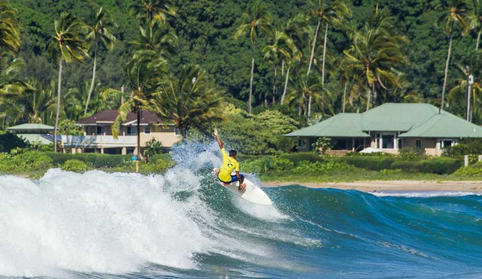 Fun waves on offer at the Keiki Classic. Photo:<a href=\"https://www.brycejohnson.com/\" target=_blank>Bryce Johnson.</a> 