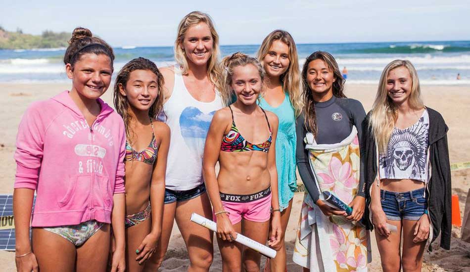 Taking time to appreciate their fans. Photo:<a href=\"https://www.brycejohnson.com/\" target=_blank>Bryce Johnson.</a> 