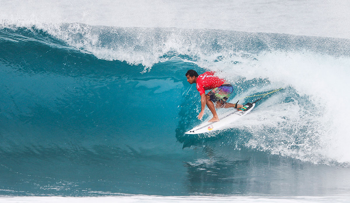 Michel Bourez. Photo: <a href=\"https://www.instagram.com/damien_poullenot/\">Poullento</a>/<a href=\"https://www.worldsurfleague.com/\">WSL</a>