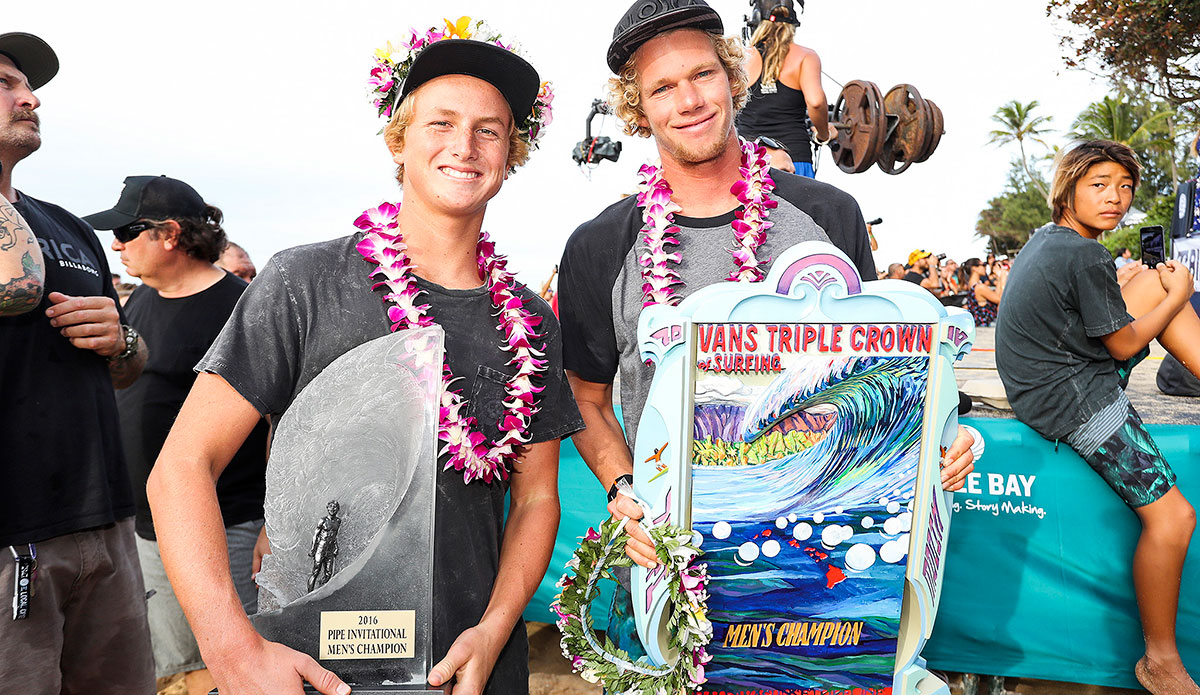Finn McGill and John John Florence. Photo: <a href=\"https://www.instagram.com/kc80/\">Cestari</a>/<a href=\"https://www.worldsurfleague.com/\">WSL</a>