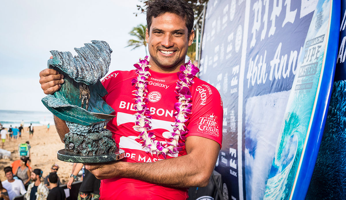 Michel Bourez. Photo: <a href=\"https://www.instagram.com/damien_poullenot/\">Poullento</a>/<a href=\"https://www.worldsurfleague.com/\">WSL</a>