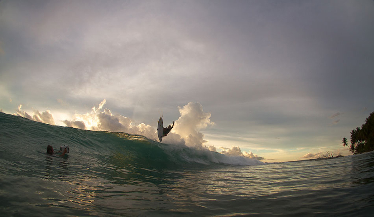 Alejo Muniz, cloud grab. Photo: Eduardo Fleck