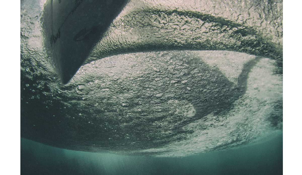 Clear, warm water is part of the deal. Photo: <a href= \"https://joaobracourt.com/\" target=_blank>Joao Bracourt.</a>