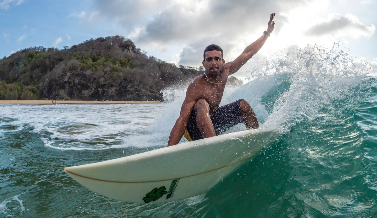 Testing nerves. Biloca at Praia da Cacimba do Padre, Fernando de Noronha. Photo: <a href=\"https://www.thesurfoffice.com/blog/2014/11/27/brendan-it-director-surf-photographer\"> Brendan Bank</a>