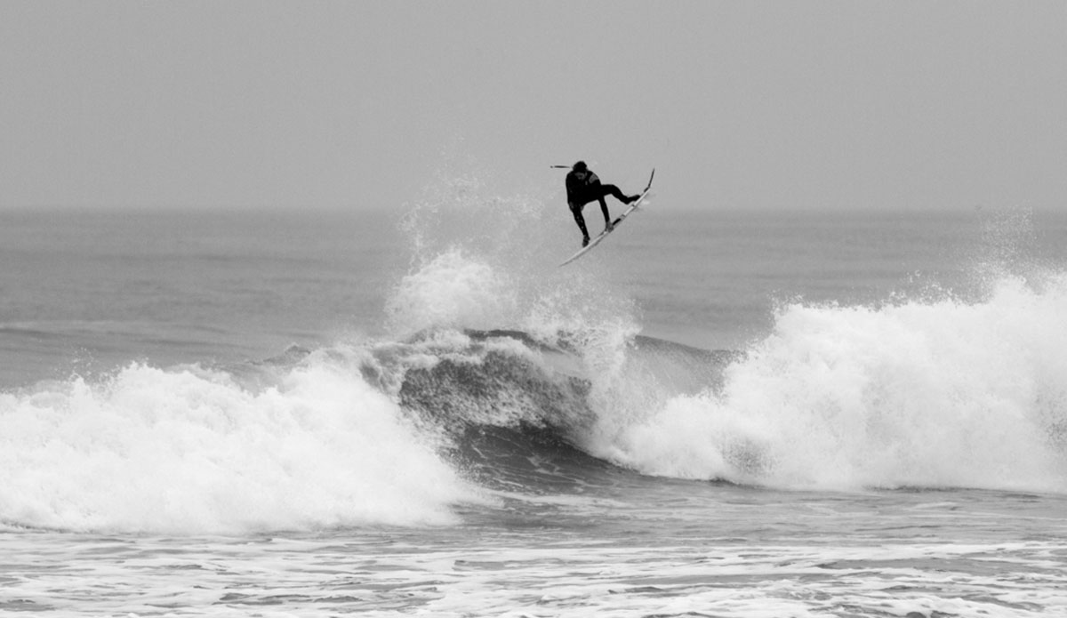 Oliver Kurtz lifting off somewhere between San Diego and San Francisco. Photo: <a href=\"https://www.kincaidcliffordphotography.com/\"> Brian Clifford</a>