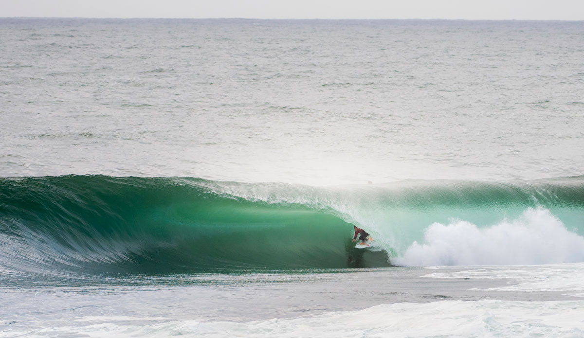 Ryan Hipwood, low and tight. Photo: <a href=\"https://www.redbullcapefear.com/\"> Red Bull</a>