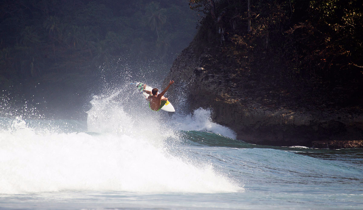 Juan Carlos aka Burger blasting a stalefish in the Costa Rican Jungle. Photo: <a href=\"https://www.duckvillageoutfitters.com/\"> Bob Hovey/Duck Village Outfitters</a>