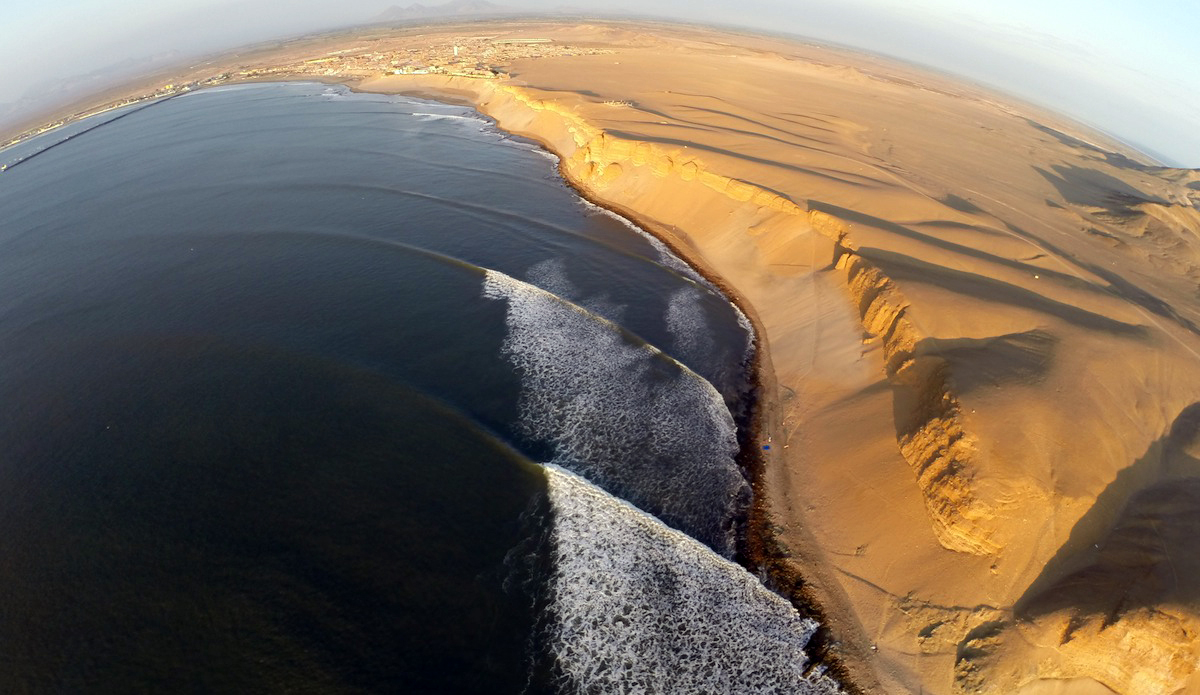 The wave is a freak of scale. From the point to town is about a 3 minute ride!
