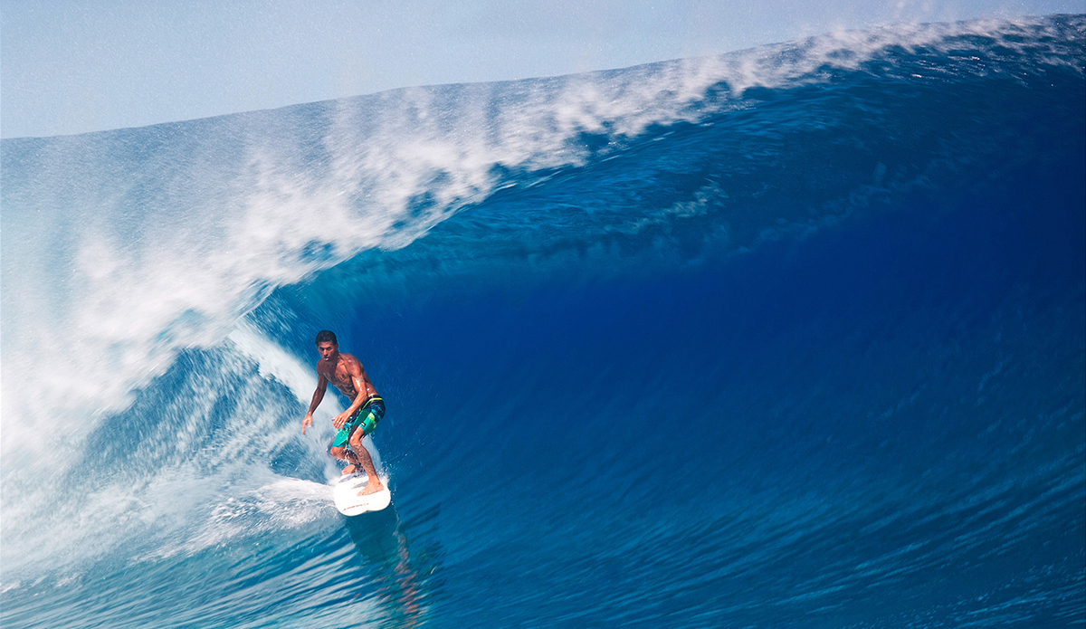 Lorenzo Avvenenti stalls for barrel. Photo: Romauld Piquet