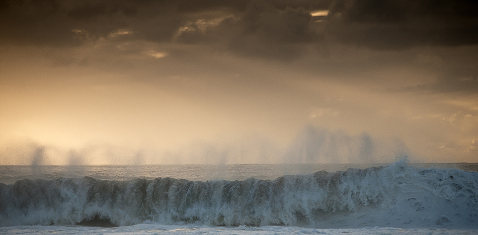Some really nice light but no takers on this large and frothy close-out at Narrabeen. Photo: Chris Grundy