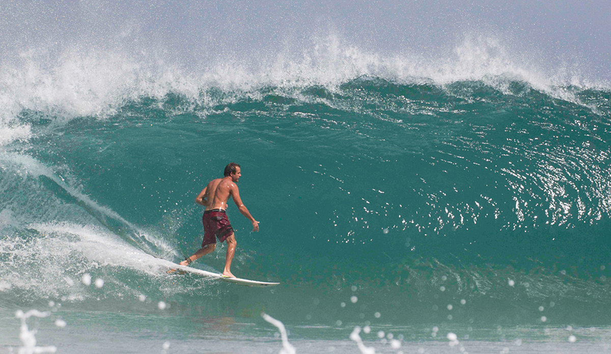 Here is a barrel sequence of one of the most prominent Puerto Rican Pros, Brain Toth- shoutout to you, Brian. (and all your fellow workmen) for all the hard work you have been doing to physically restore power to your people after the devastation of Hurricane Maria. Photo: Chrissy Swain