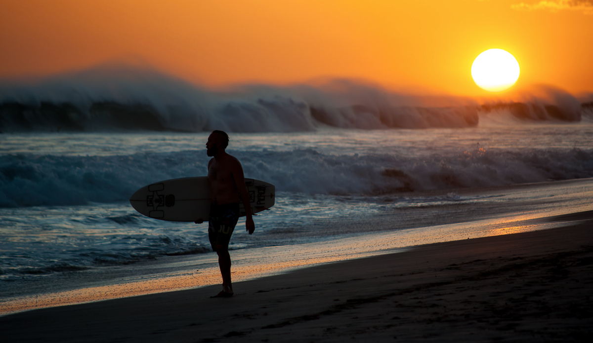 Surfer’s Moment: This for example is one of these sunsets. I think this moment is pretty self-explanatory. Photo: <a href=\"https://www.cwd-photography.com/\">Constantin Witt-Dörring</a>