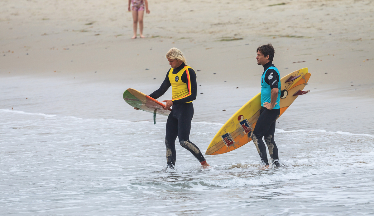 Dane Gudauskas and Kalani Robb looking like the care who wins. Photo: Miah Klein