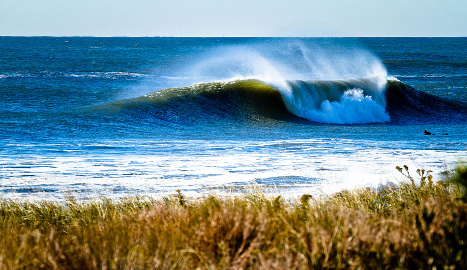 Home sweet home, here is Lido beach doing its thing in early November. Photo: <a href=\"https://reddawnproductions.net/\" target=_blank>Evan Conway</a>.