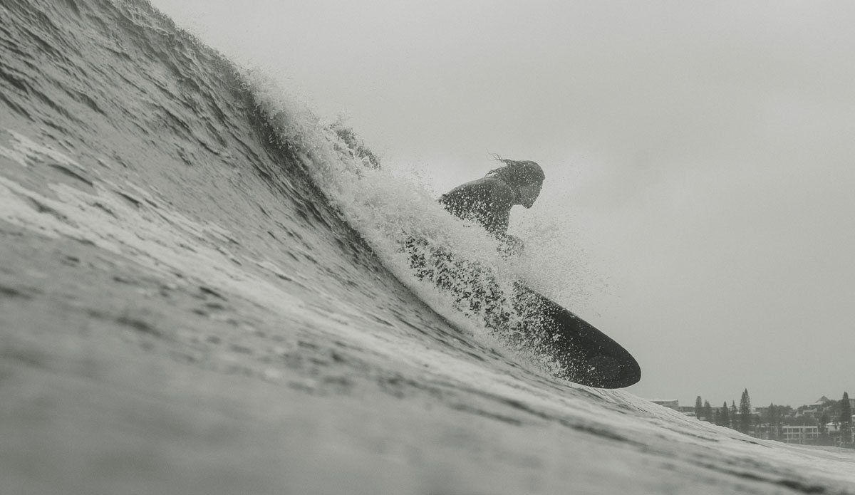 Mitch Surman running left. Photo: <a href=\"https://www.instagram.com/rubbedthelamp\"> Warwick Gow</a>