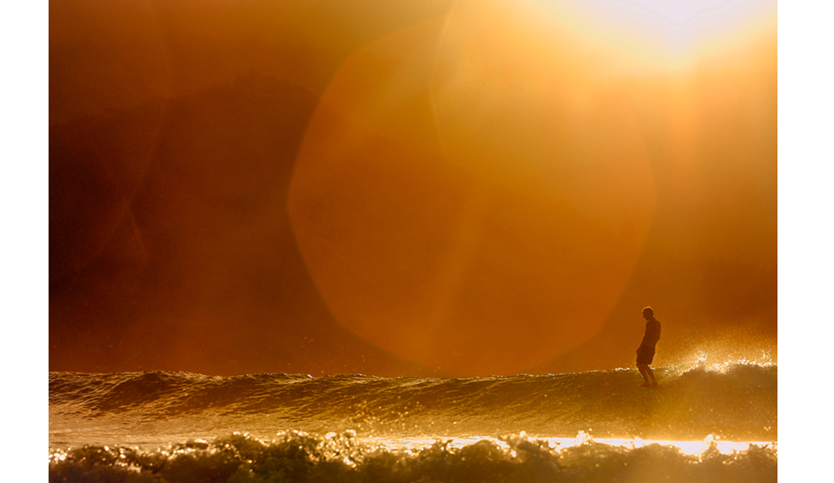 Ryan Hakman, the glide. Photo: <a href=\"https://www.danegrady.com/#s=0&mi=1&pt=0&pi=1&p=-1&a=0&at=0\"> Dane Grady</a>