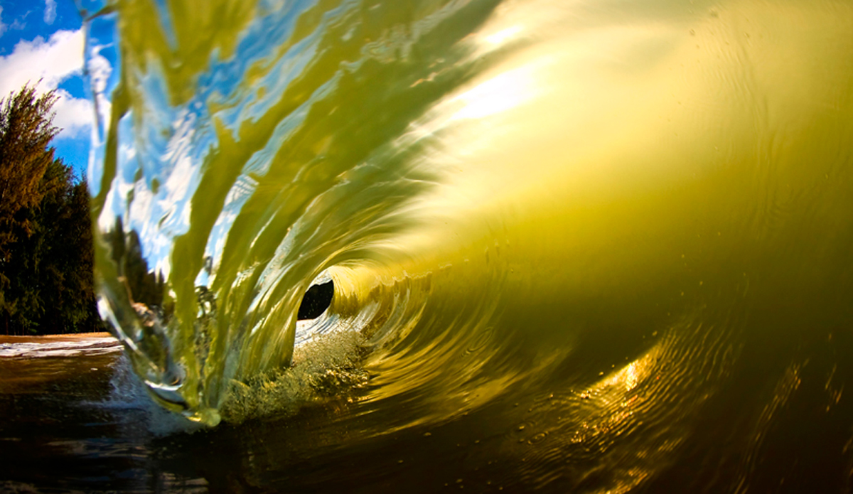 Hawaii tinted. Photo: <a href=\"https://www.danegrady.com/#s=0&mi=1&pt=0&pi=1&p=-1&a=0&at=0\"> Dane Grady</a>