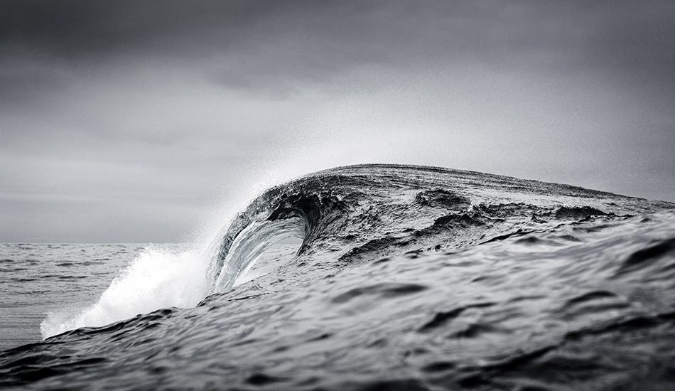 The Moody Sea. Photo: <a href=\"https://www.warrenkeelanphotography.com.au/\" target=_blank>Warren Keelan</a>.