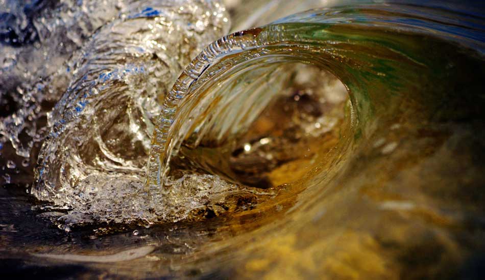 This would be the third smallest wave I have captured that is approximately one inch in size Photo: <a href=\"https://www.debmwaveart.webs.com/\" target=_blank>Deb Morris</a>.