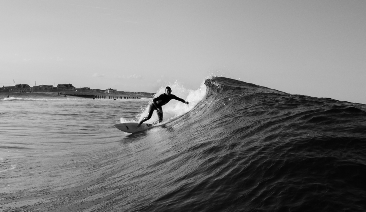 James Malkmus setting up.  Photo: <a href=\"https://DonCooperPhotography.zenfolio.com\">Don Cooper</a>