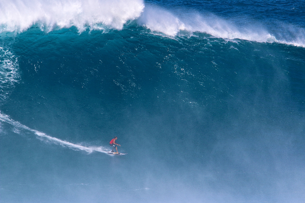 Kay Lenny, the jack of all trades busted out the jet board.