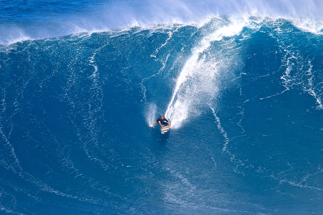 Koa Smith getting a feel for Peahi. Expect big things from him out there in the future.