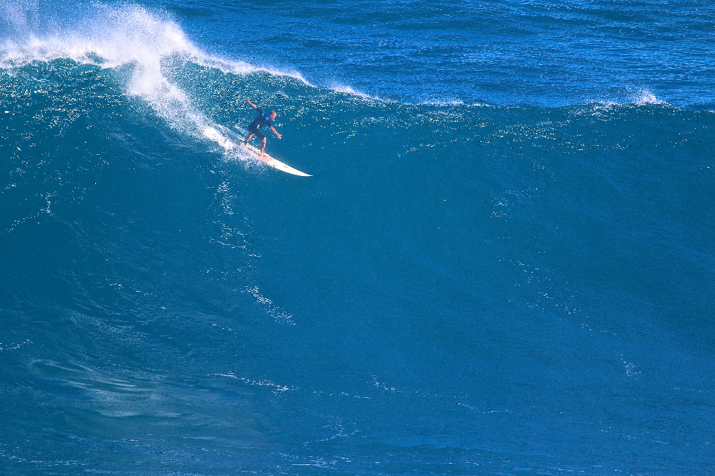 Underground Maui charger Shaun Stodder on a Peahi lefts.