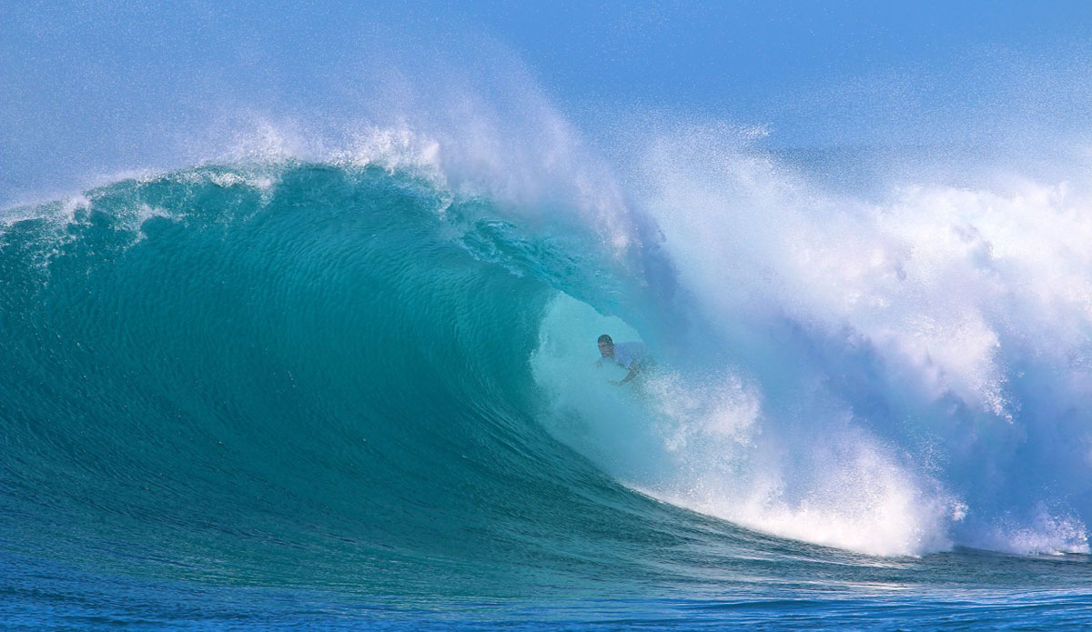 Albee Layer on an easy roll in. Photo: <a href=\"https://instagram.com/dooma_photos\"> DoomaPhotos</a>