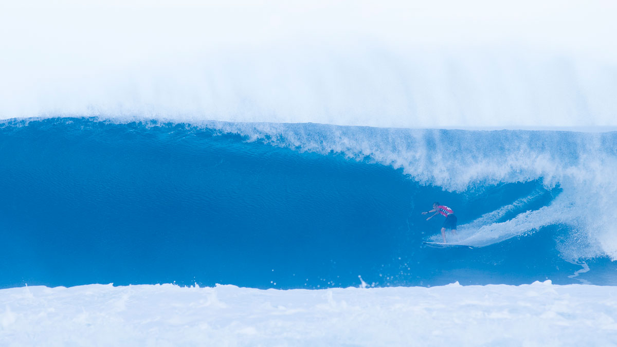 Fanning, driving. Photo: <a href=\"https://mattdunbar.com.au/\"> Matt Dunbar</a>
