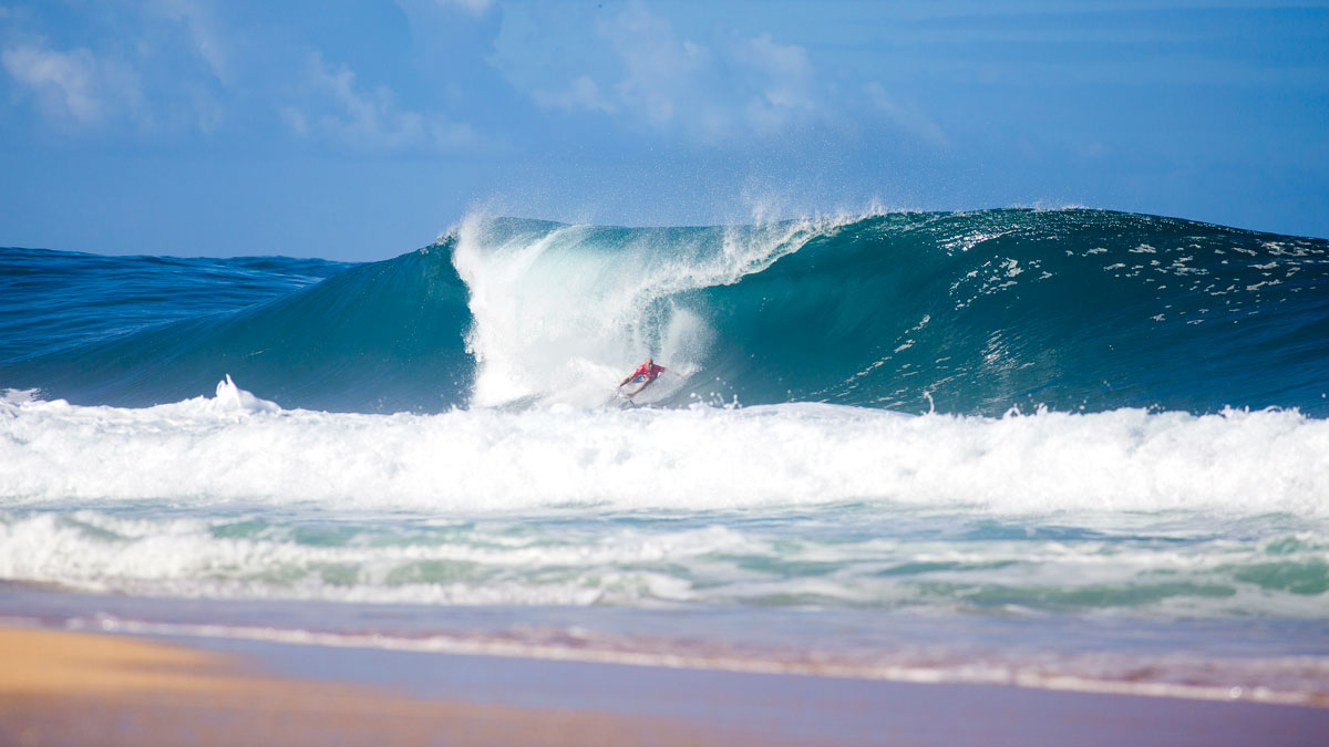 Kelly Slater drops at Pipeline are some of the best in history. Photo: <a href=\"https://mattdunbar.com.au/\"> Matt Dunbar</a>