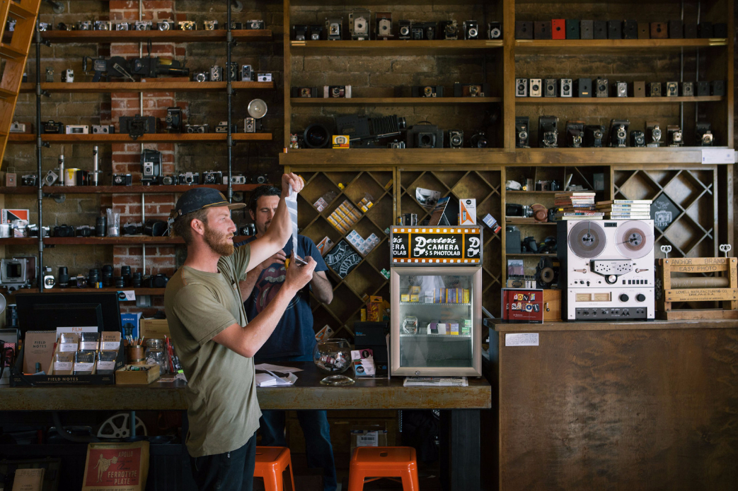 Photo: <a href=\"https://www.freundevonfreunden.com/\">FvF</a>