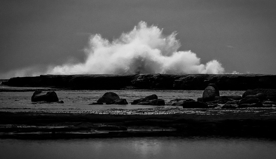 Oceanic Eruption. Photo: <a href=\"https://dylanrobinsonphoto.com/\" target=_blank>Dylan Robinson</a>