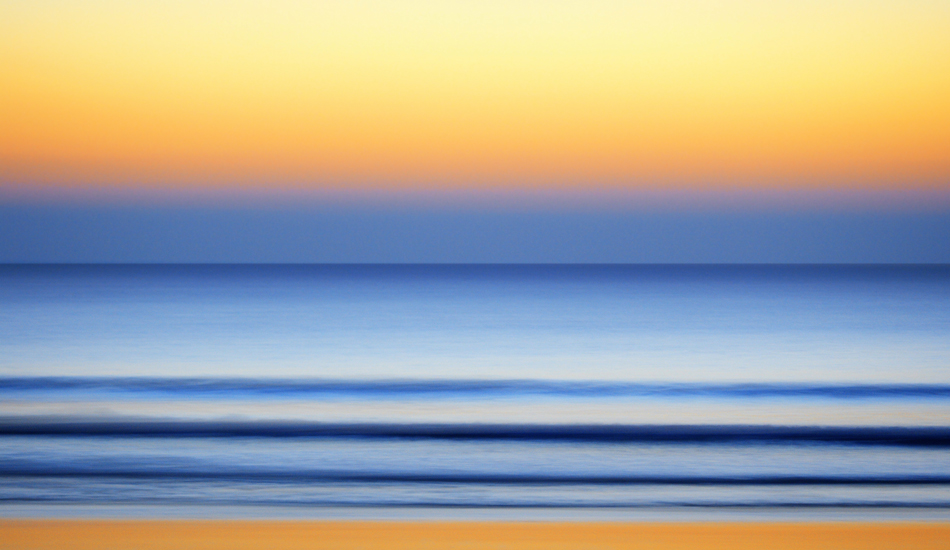 Cuando el sol se va, llega la luz y el movimiento. When the sun goes down, the light and movement begin.  Photo: <a href=\"https://lucashoot.blogspot.com/\" target=_blank>Lucas Tozzi</a>