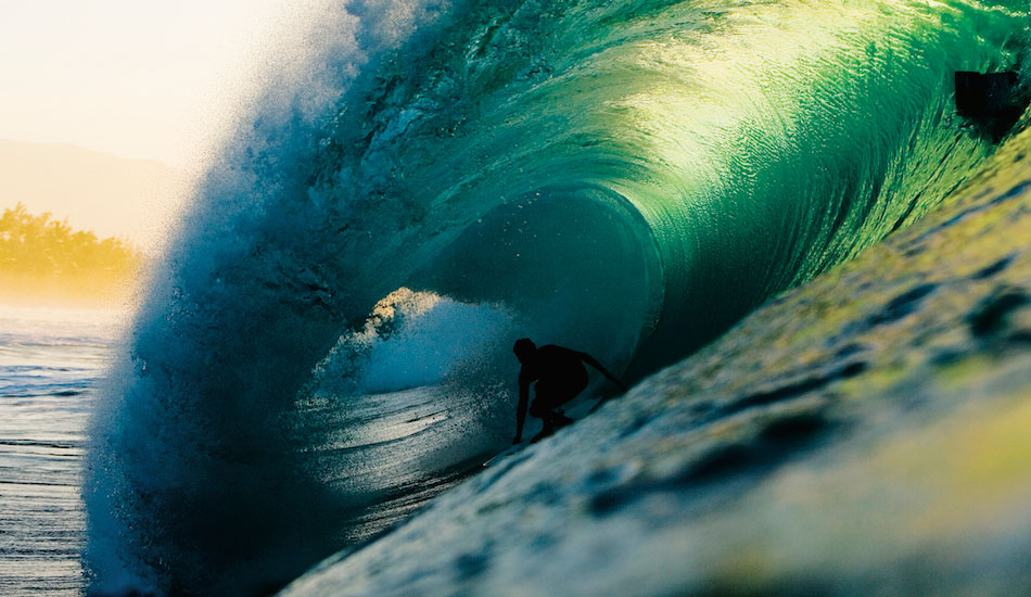 Mikala Jones enjoys the view at Pipe. Photo: <a title=\"JeffFlindt.com\" href=\"https://www.jeffflindt.com/Jeff_Flindt_Photography/Home.html\" target=\"_blank\">Jeff Flindt</a>