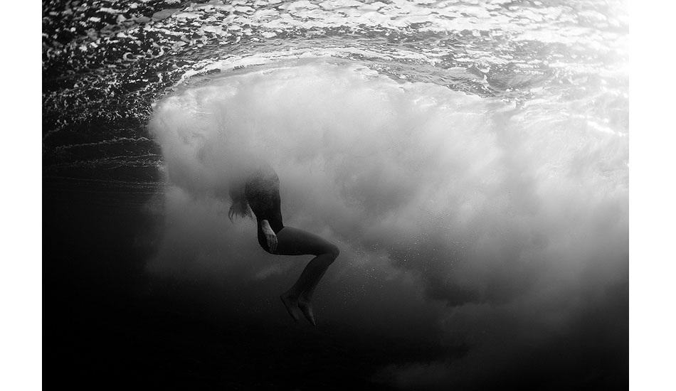 Taylor Miller is an absolute natural underwater. Photo: <a href=\"https://edsloanephoto.com/\">Ed Sloane</a>