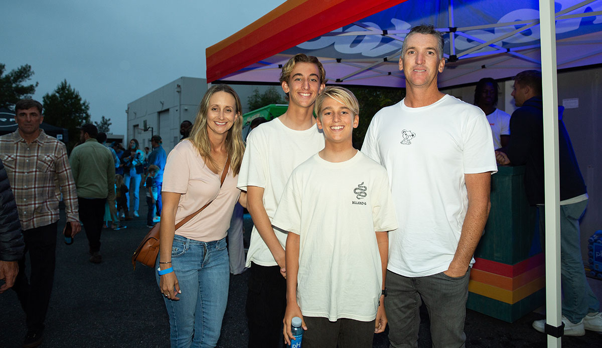 The surf families showed up in full force. Photo: <a href=\"https://www.instagram.com/aikersss/\"> Aika Lau</a>
