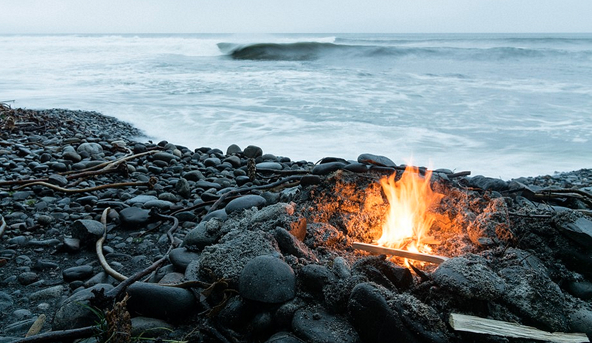 Fire and waves. Photo: Ian Duncan