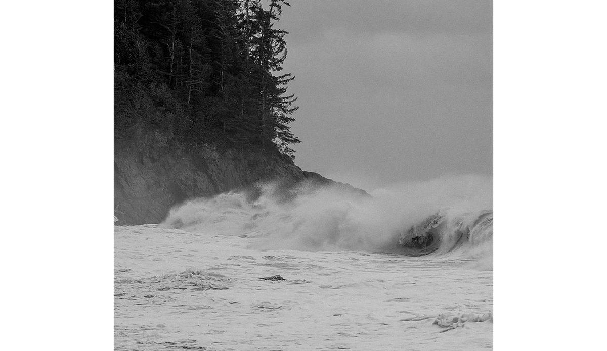 Heavy winds and heavy swell. Photo: Ian Duncan