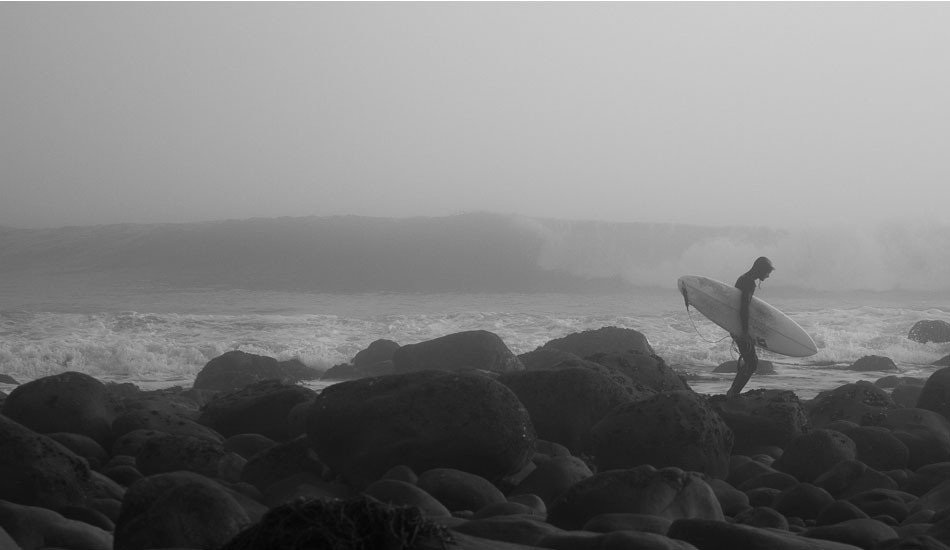 A good pintail and a hollow wave are a wonderful thing. Photo: <a href=\"https://lowtiderising.com\"> Aroyan/lowtiderising.com</a>