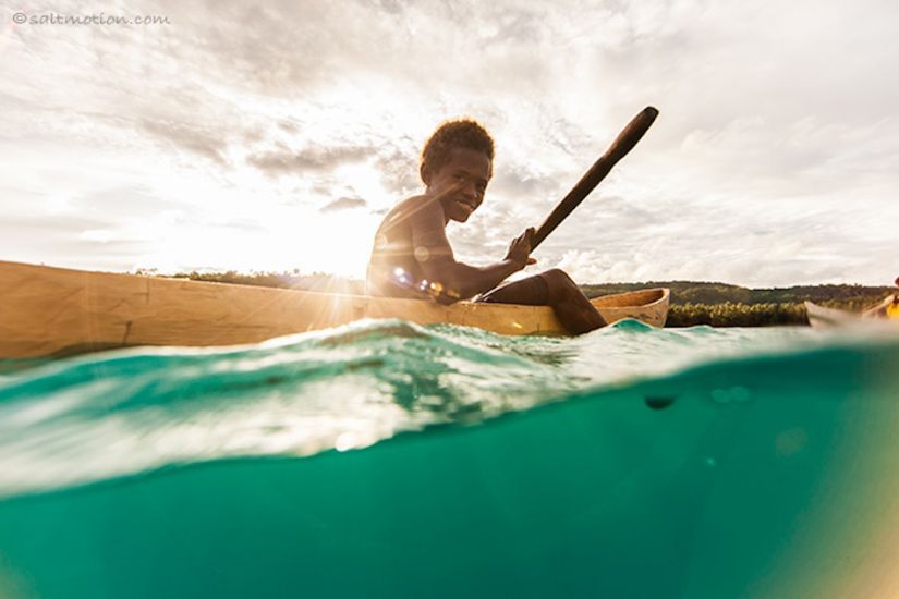 A welcoming native passes by via local transportation. Photo: <a href=\"https://www.saltmotion.com/\">Sal t Motion</a>