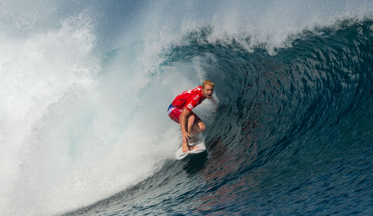 Despite barrels like this, Nat Young (USA/SantaCruz) took 2nd place behind Gabriel Medina (BRA) at the Fiji Pro 2014. Photo: <a href=\"https://www.aspworldtour.com/\">ASP | Robertson</a>