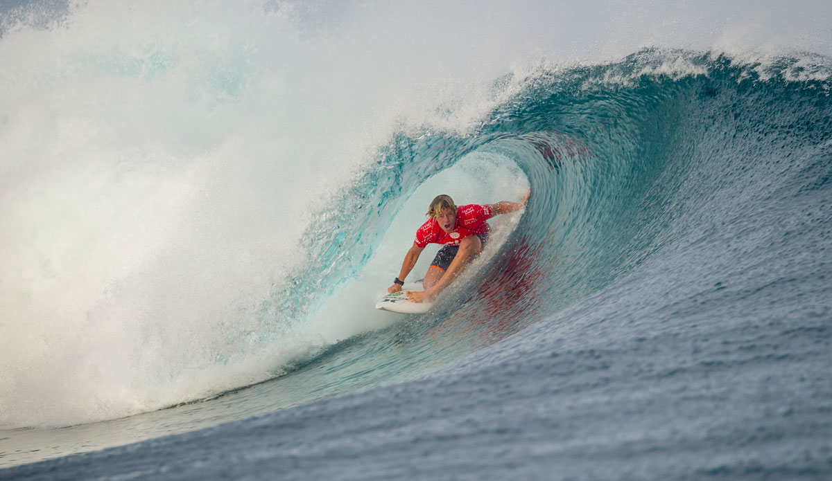 John John Florence defeating Zietz in Round 3 Fiji Pro 2014. Photo: <a href=\"https://www.aspworldtour.com\">ASP | Robertson</a>