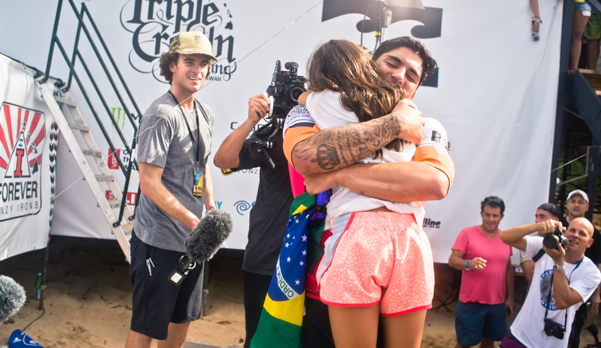 Gabe celebrating with his loved ones. Photo: <a href=\"https://www.justinjay.com\">Justin Jay</a>